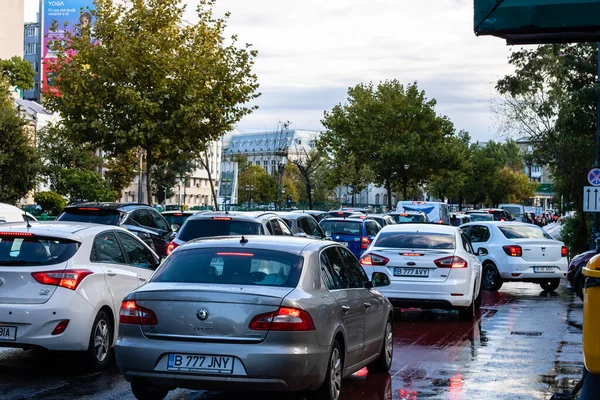 Bükreş, Romanya, 2022 'de trafik sıkışıklığı, trafik yoğunluğu