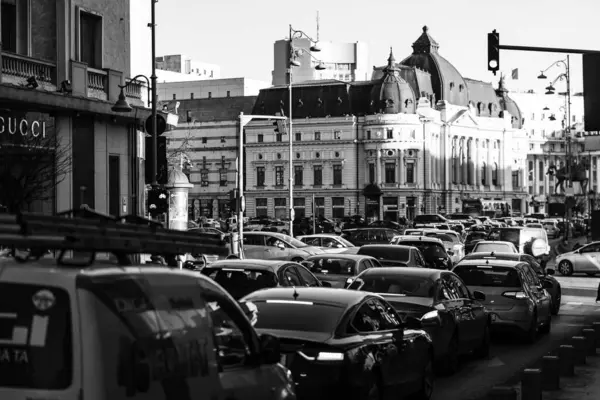 Biltrafik Föroreningar Trafikstockning Stad Centrum Bukarest Rumänien 2023 — Stockfoto