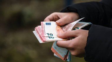 EURO para birimi. Avrupa enflasyonu, EUR parası. Avrupa Birliği parası