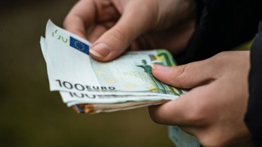 EURO para birimi. Avrupa enflasyonu, EUR parası. Avrupa Birliği parası
