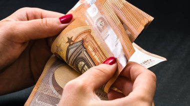 EURO para birimi. Avrupa enflasyonu, EUR parası. Avrupa Birliği parası