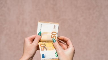 EURO para birimi. Avrupa enflasyonu, EUR parası. Avrupa Birliği parası