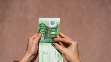 EURO para birimi. Avrupa enflasyonu, EUR parası. Avrupa Birliği parası