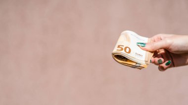 EURO para birimi. Avrupa enflasyonu, EUR parası. Avrupa Birliği para birimi