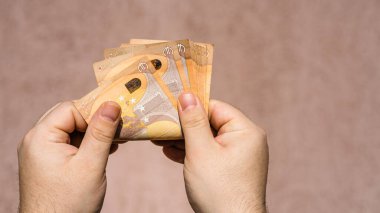 EURO para birimi. Avrupa enflasyonu, EUR parası. Avrupa Birliği para birimi