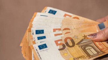EURO para birimi. Avrupa enflasyonu, EUR parası. Avrupa Birliği para birimi