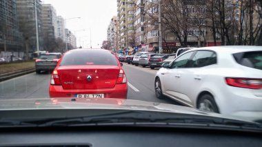 Tampon Tamponu - Romanya 'nın Bükreş kentinde yoğun trafik yoğunluğu, 2023