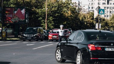 Tampon Tamponu - Romanya 'nın Bükreş kentinde yoğun trafik yoğunluğu, 2023