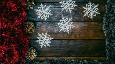 Noel süsleri. Renkli Noel ışıkları arka planı