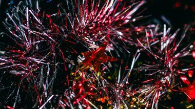 Noel süsleri. Renkli Noel ışıkları arka planı