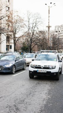 Tampon Tamponu - Romanya 'nın Bükreş kentinde yoğun trafik yoğunluğu, 2023