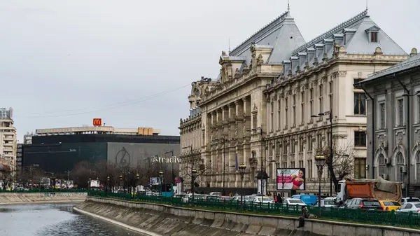 Bumper Bumper Városi Forgalmi Torlódások Csúcsidőben Bukarestben Romániában 2023 — Stock Fotó