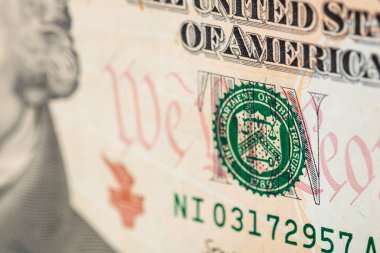 Amerikan Enflasyon Sorunları Arasında Amerikan Para Birimi