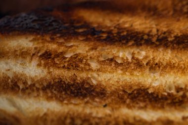 Izgara ekmeğin fotoğrafını kapat..