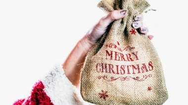 Noel süsleri. Renkli Noel ışıkları arka planı