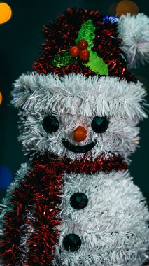 Noel süsleri. Renkli Noel ışıkları arka planı