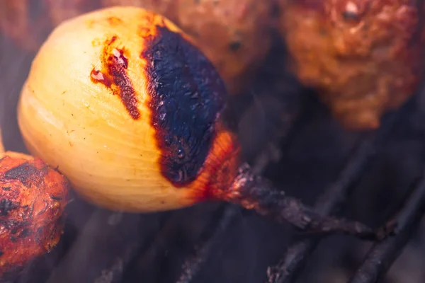 Grilled Onion Charcoal Barbeque Onion Bbq — Stock Photo, Image