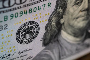 Amerikan Enflasyon Sorunları Arasında Amerikan Para Birimi