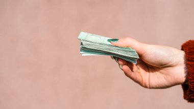EURO para birimi. Avrupa enflasyonu, EUR parası. Avrupa Birliği para birimi
