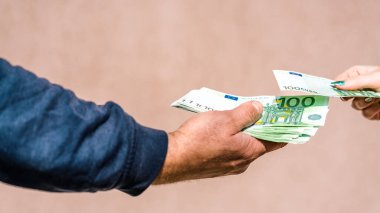 EURO para birimi. Avrupa enflasyonu, EUR parası. Avrupa Birliği para birimi