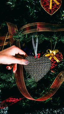 Noel süsleri. Renkli Noel ışıkları arka planı