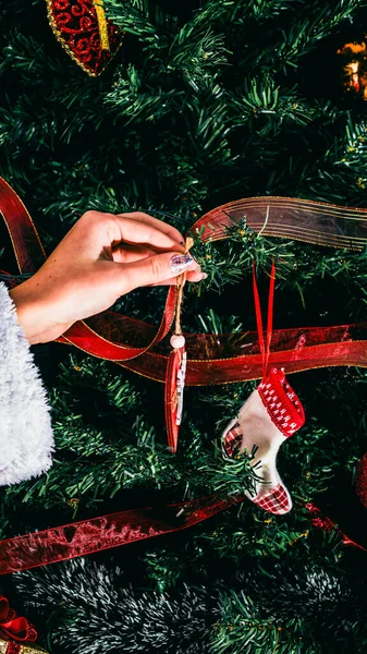 Noel süsleri. Renkli Noel ışıkları arka planı