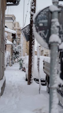 Kışın ilk günü, Romanya 'nın Bükreş kentinde yoğun kar yağdı
