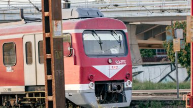 Bükreş Kuzey Tren İstasyonu 'nda Tren (Gara de Nord Bucuresti)