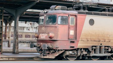 Bükreş Kuzey Tren İstasyonu 'nda Tren (Gara de Nord Bucuresti)
