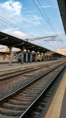 Bükreş Kuzey Tren İstasyonu 'nda Tren (Gara de Nord Bucuresti)
