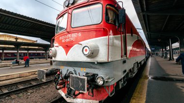 Bükreş Kuzey Tren İstasyonu 'nda Tren (Gara de Nord Bucuresti)