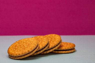 Sandviç Bisküvi Çikolata dolgulu