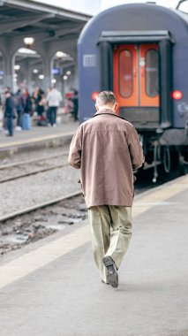 Bükreş Kuzey Tren İstasyonu 'nda Tren (Gara de Nord Bucuresti)