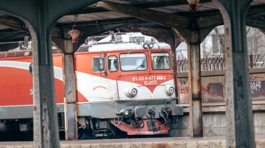 Bükreş Kuzey Tren İstasyonu 'nda Tren (Gara de Nord Bucuresti)