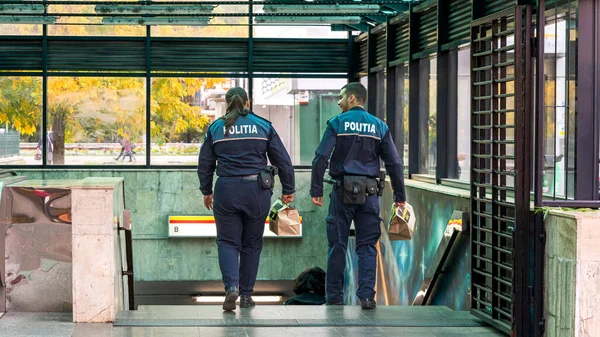 Rendőr Román Közlekedési Rendőrség Politia Rutiera Forgalomirányító Stock Fotó