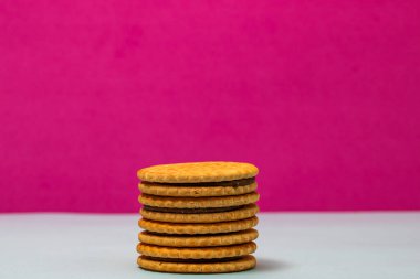 Sandviç Bisküvi Çikolata dolgulu