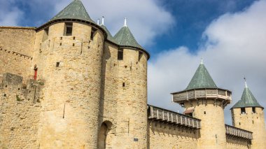 Fransa 'da Carcassonne Kalesi. Etkileyici ortaçağ kalesi.