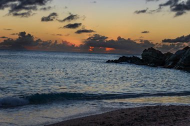 Saint Barthelemy 'deki huzurlu plaj (St. Barts, St. Barth, St. Barth)