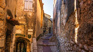 Eze köyü, Provence 'deki ortaçağ köyü, Fransız Rivierası