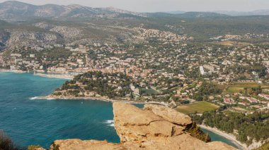 Cassis 'in renkli limanı, Güney Fransa Provence
