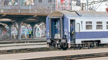 Bükreş Kuzey Tren İstasyonu 'nda Tren (Gara de Nord Bucuresti)