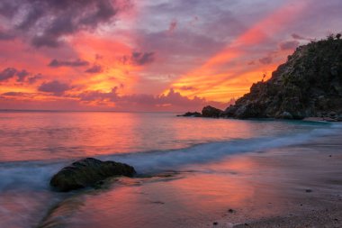 Saint Barthlemy 'deki huzurlu plaj (St. Barts, St. Barth, St. Barth)