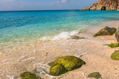 Saint Barthlemy 'deki huzurlu plaj (St. Barts, St. Barth, St. Barth)