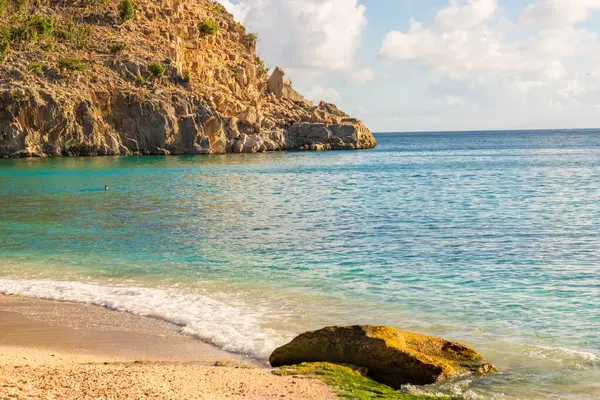 Saint Barthlemy 'deki huzurlu plaj (St. Barts, St. Barth, St. Barth)