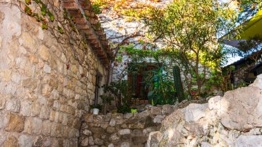 Eze köyü, Provence 'deki ortaçağ köyü, Fransız Rivierası