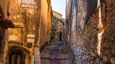 Eze köyü, Provence 'deki ortaçağ köyü, Fransız Rivierası
