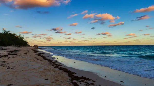 stock image Horseshoe Bay Beach and Deep Bay Beach in Hamilton, Bermuda