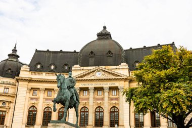 Carol I Üniversitesi vakfı ve Bükreş Merkez Üniversitesi Kütüphanesi, Romanya