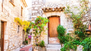 Eze köyü, Provence 'deki ortaçağ köyü, Fransız Rivierası