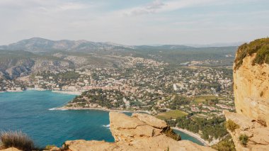 Cassis 'in renkli limanı, Güney Fransa Provence